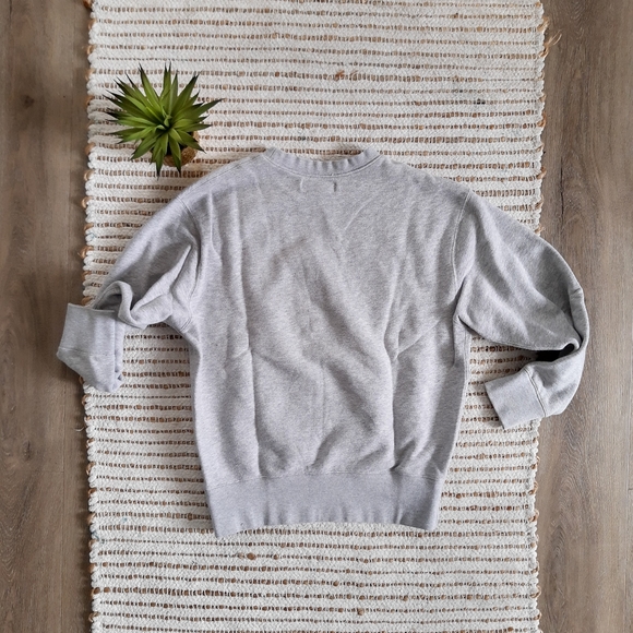 Sweater - Picture 2 of 9